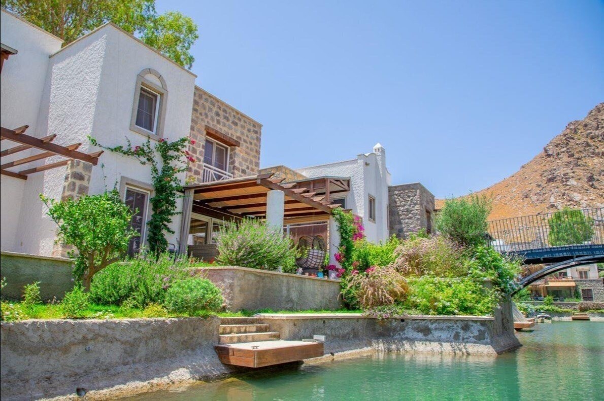 Вид Anthaven Service Apartments 5*